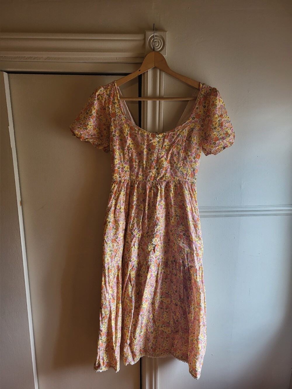 Cottagecore Floral Smocked Midi Dress